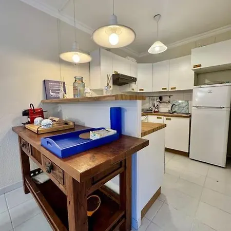 L'orangerie, 2 Prs, Jardin, 5 Min Bord De Apartman Antibes